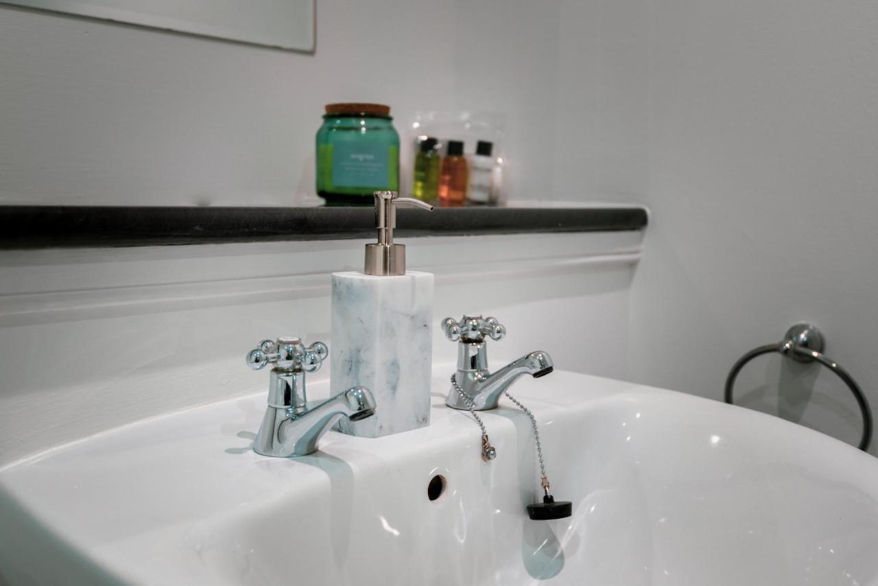 Pink Spa Nest Blairgowrie and Rattray المظهر الخارجي الصورة