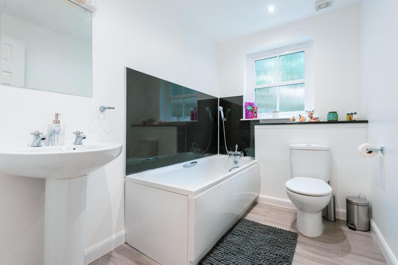 Pink Spa Nest Blairgowrie and Rattray المظهر الخارجي الصورة