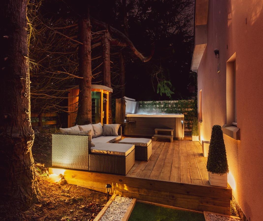 Pink Spa Nest Blairgowrie and Rattray المظهر الخارجي الصورة